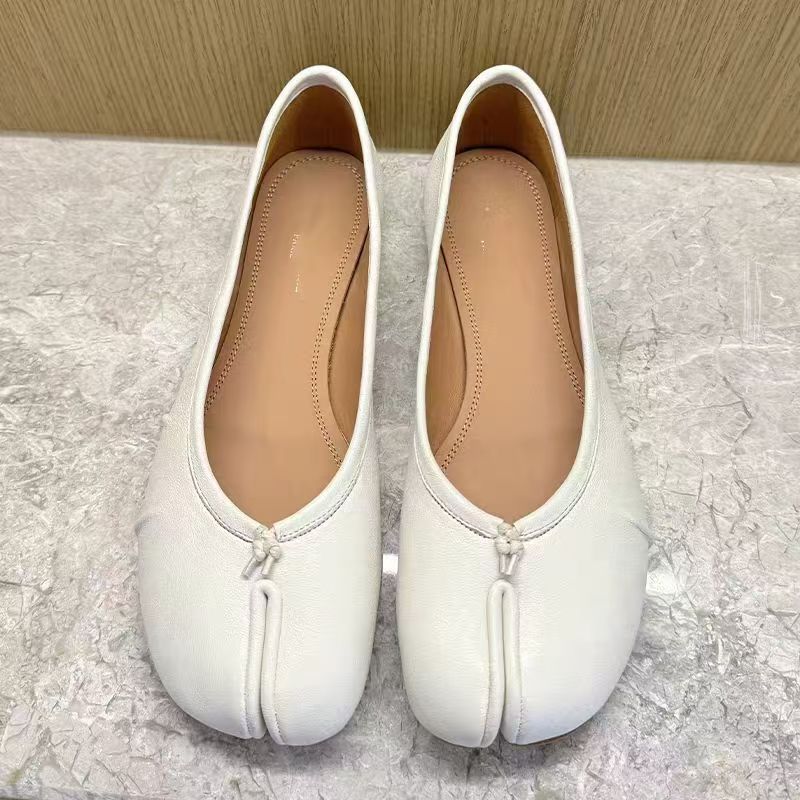 2026 verano de moda casual y cómodo nuevo estilo francés dedos de dedos suaves de fondo poco profundo suave zapatos de pezuña de cerdo de noche