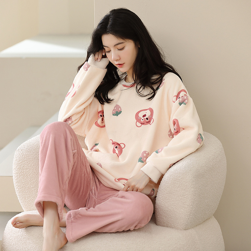 잠옷 여성의 가을과 겨울 산호 양털 여성 플란넬 여성의 2024 새 겨울 플란넬 홈 의류 세트