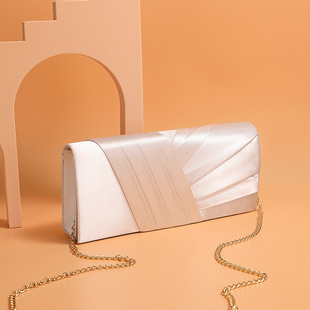 Dinner Bag 2023 New ins Women's Dress Bag with Horizontal Small Square Bag Single Shoulder Chain Crossbody Bag in Stock