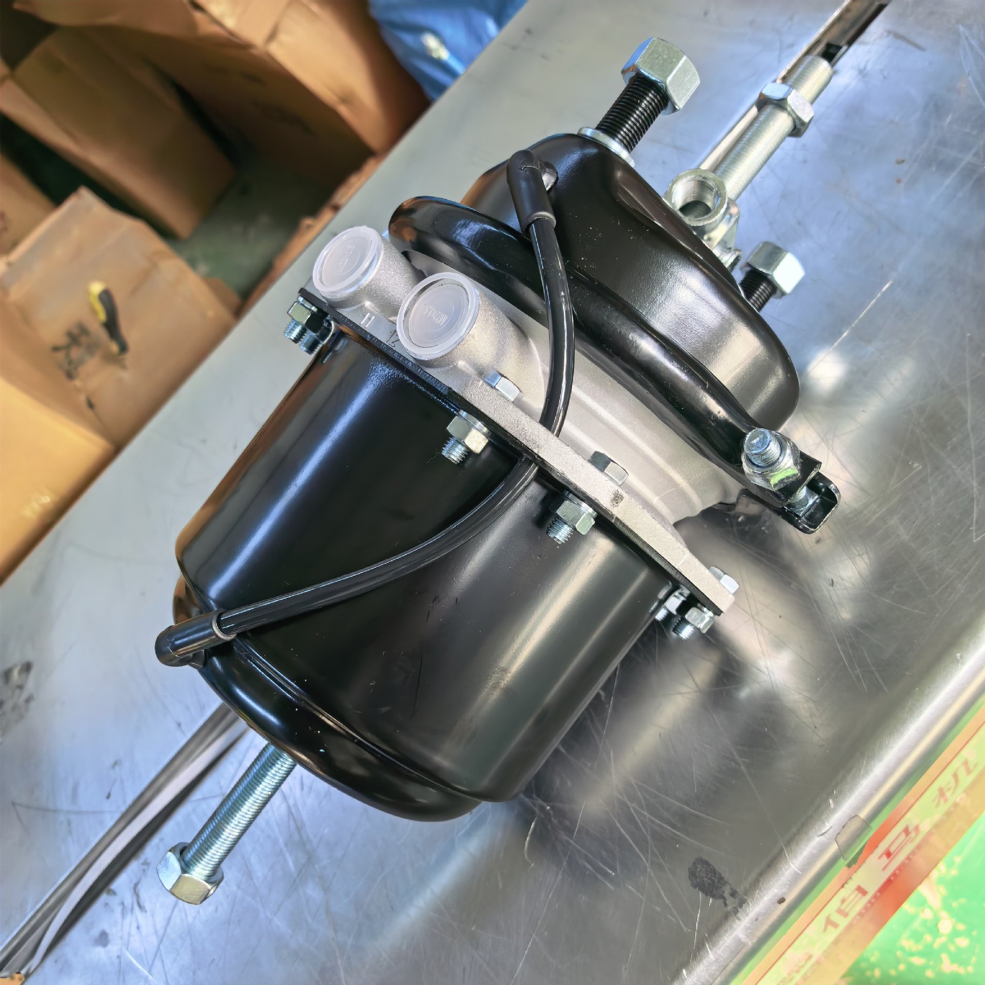 Steyr middle rod L=185, Beiben, Sinotruk heavy-duty truck, Shaanqi spring brake chamber brake sub-cylinder factory