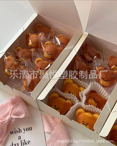 Internet celebrity three-dimensional bear baking pan Bear Madeleine 6-piece German coated small cake carbon steel baking pan mold