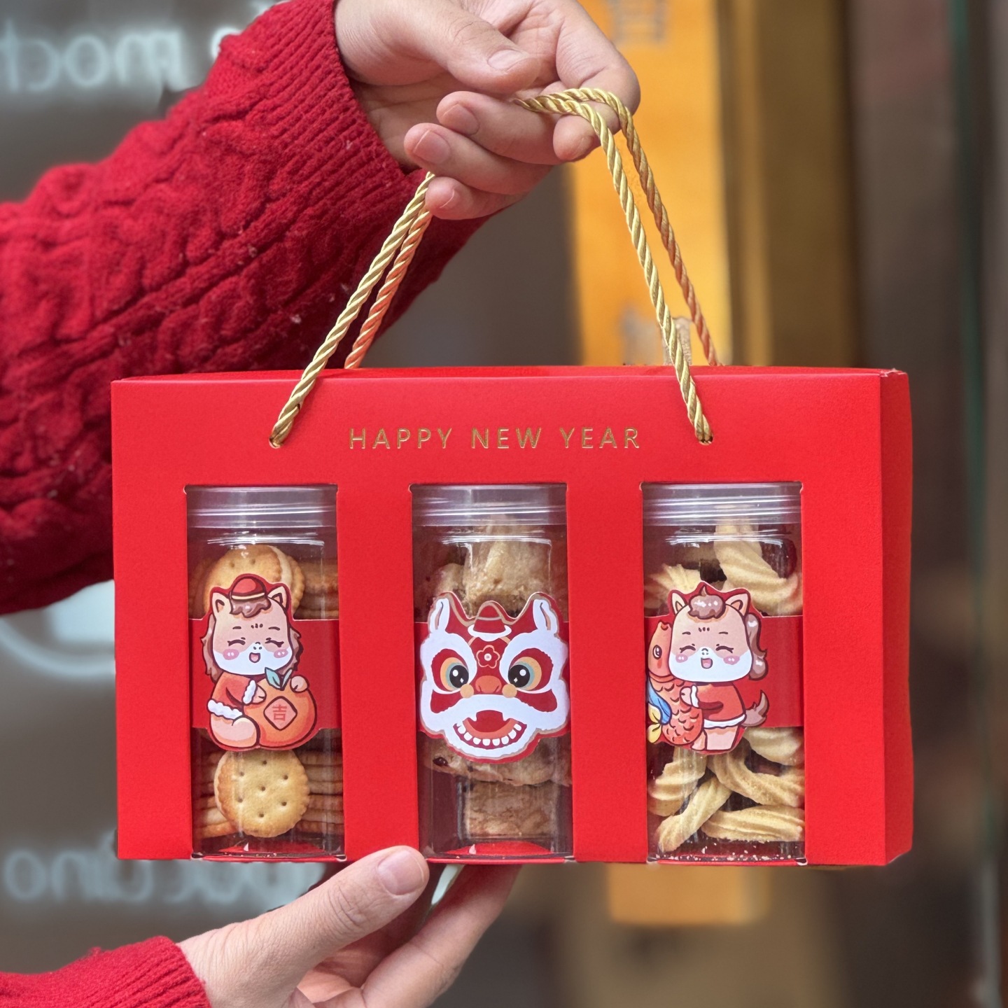 2026新年圣诞糖果盒饼干罐密封红色牛轧糖雪花酥太妃糖包装盒礼盒