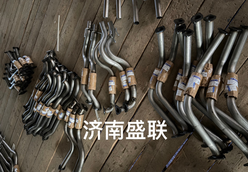 Factory Direct Sales Three-Way Catalytic Converter Assembly Suitable for Honda Crv 2.4L Rm Front Three-Way Catalytic Converter