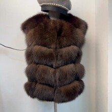 2025新款狐狸毛马甲女短款真毛整皮进口皮草坎肩年轻款小飞袖显瘦