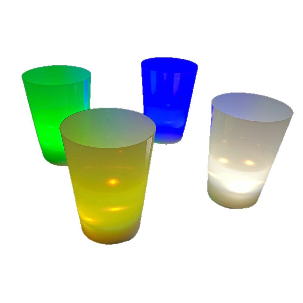 Fabrica de Shenzhen en el agua brillante inducción LED taza luminosa puede hacer logotipo colorido taza de cerveza de bebida luminosa