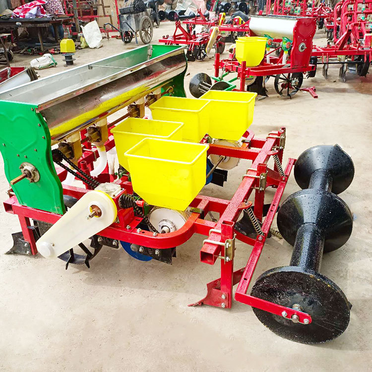 拖拉机带2行起垄花生精播机夏花生播种机悬挂式垄上种花生玉米机