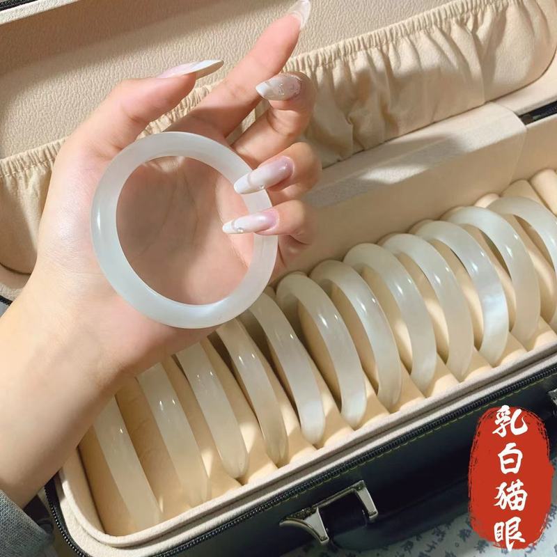 猫眼手镯高级感女白月光冰蓝手链小红书款渐变饰品批发猫眼石手镯|undefined