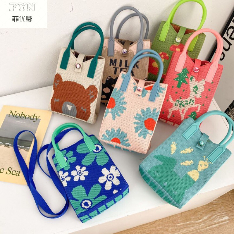 Korean style ins new niche contrast color small flower knitted handbag tote bag personalized casual texture female fashion bag