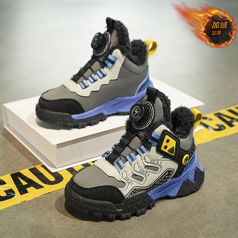 Zapatos deportivos de lana para niñas 2025, otoño y invierno, nuevos zapatos para niños de carrera, zapatos de algodón cálidos de moda para padres