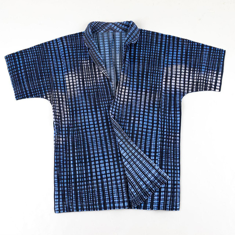 Summer Men's Cardigan Pleated Short-Sleeve 2026 Spring/Summer New Printed Hong Kong Style Loose Plaid Shirt High Elasticity Wrinkle-Free