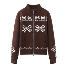 2025冬新款女装复古提花休闲棒球服圆领毛衣针织开衫D0161020001