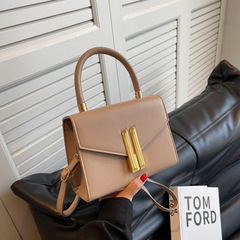 Korean-style elegant commuting Insta-quality versatile casual shoulder and crossbody bag, 2023 solid color retro texture