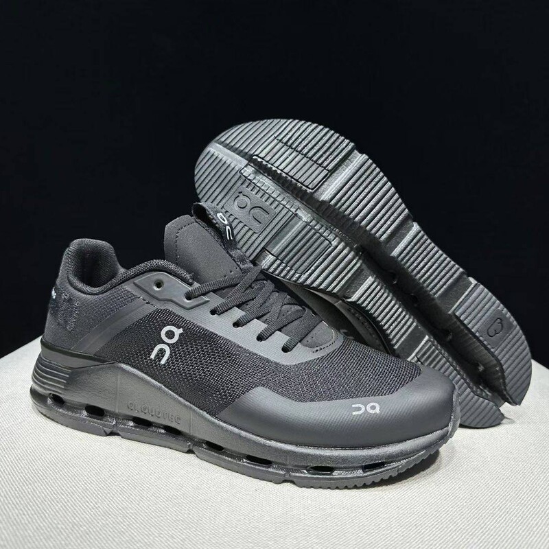 Original Cross-Border on Running Cloudnova Form 2 High-Quality, Comfortable, and Durable Running Shoes for Men and Women