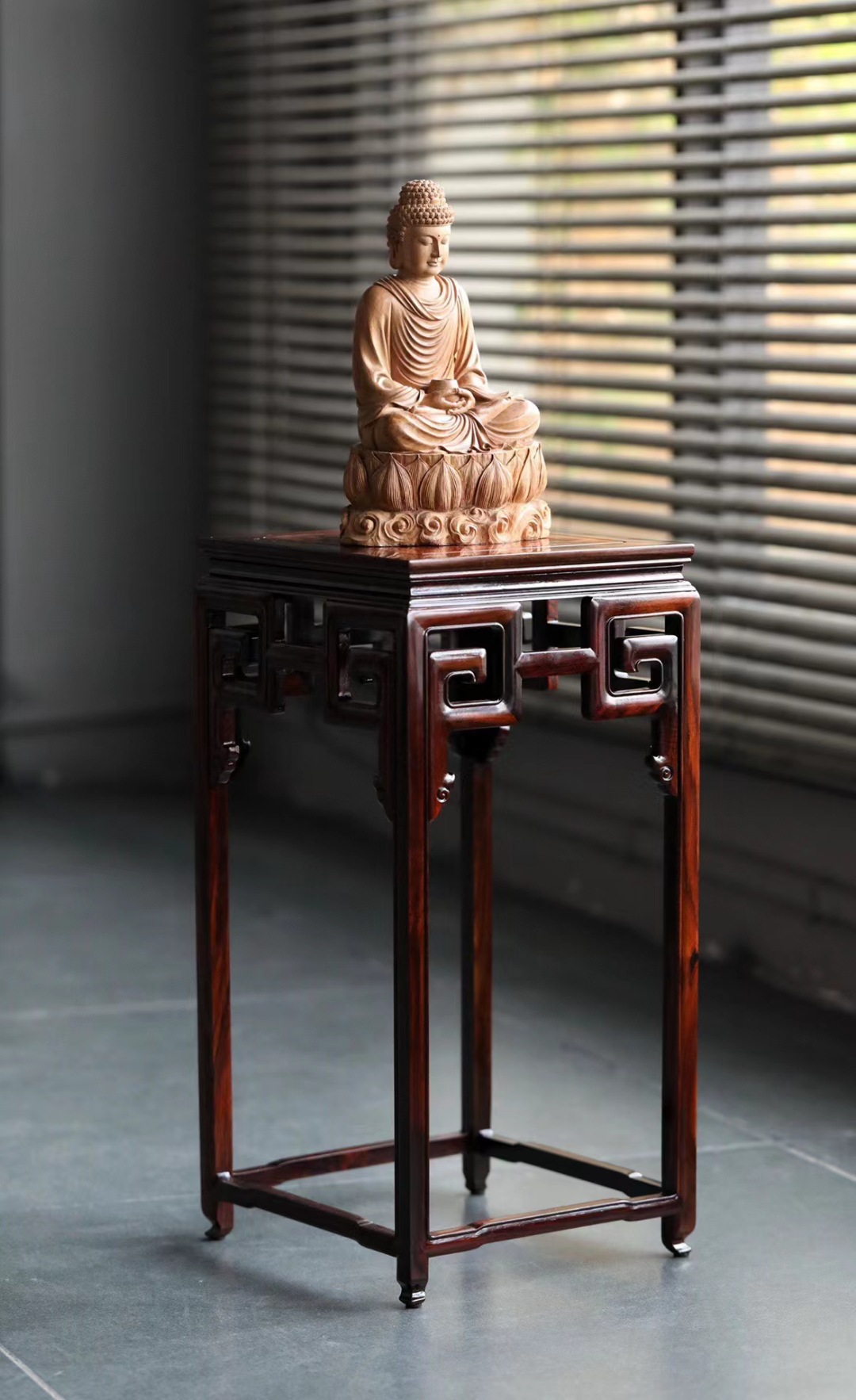 老挝大红酸枝交趾黄檀镶嵌缅花瘤花架古董架仿古典新中式红木家具