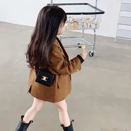 女童春秋女宝宝时髦小西装外套2022秋季新款网红儿童秋季长袖西服