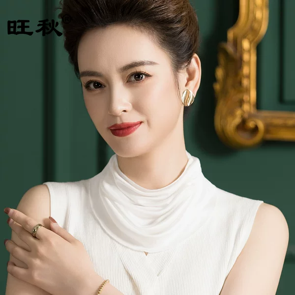 A generation of multifunctional mulberry silk knitted silk scarf pullover false collar sunscreen solid color silk scarf 1146