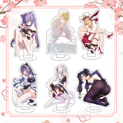 ゲーム周辺の立牌アニメ二次元アクリル元莫娜綾華莹のデスクトップにプレゼントのアクセサリーを飾っています。