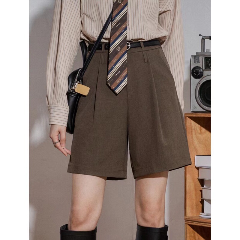 High Waist Straight Suit Five-point Pants Women's Retro Casual Mid-length Pants Spring and Summer Simple Elegant Loose All-match Wide-leg Shorts High Waist Straight Suit Five-point Pants Women's Retro Casual Mid-length Pants Spring and Summer Simple Elegant Loose All-match Wide-leg Shorts
