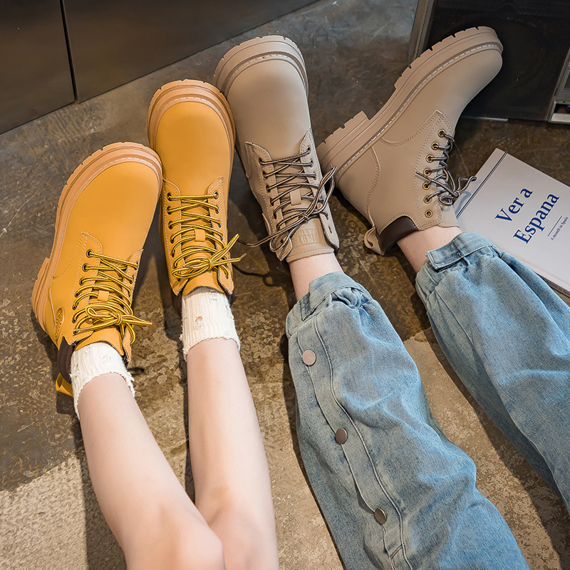 Fábrica directa pareja hombres y mujeres botas Martin otoño y invierno nuevas botas de motocicleta retro botas de moda B801