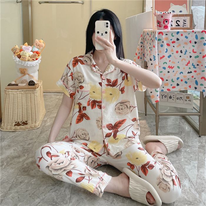 Pijamas transfronterizos al por mayor para mujer nube algodón otoño verano rebeca solapa pantalones de manga corta traje de servicio a domicilio simple y cómodo