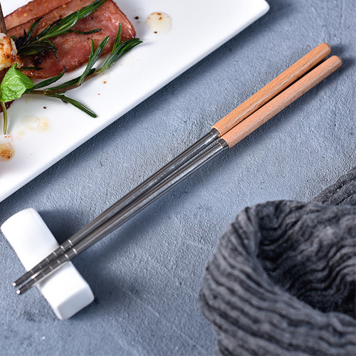 Japanese chopsticks for household use natural bamboo 304 stainless steel anti-slip alloy anti-mildew chicken wing wood solid wood China