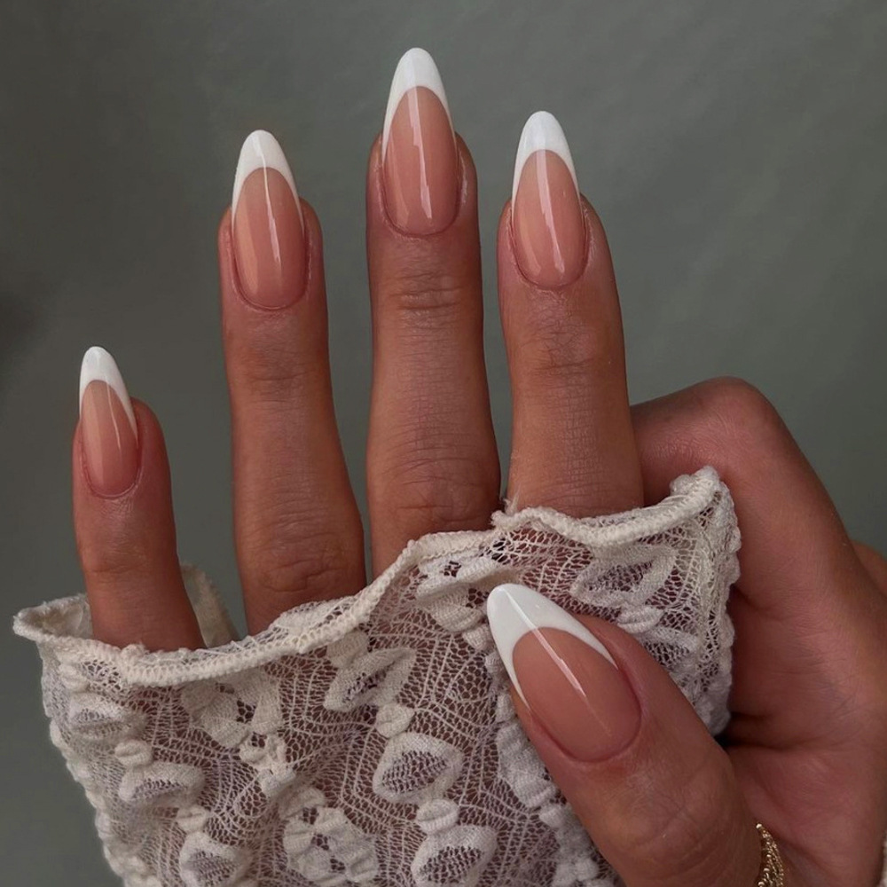 Polvo de venta en caliente transfronteriza color blanco desgaste de uñas de borde blanco francés en forma de gotas de uñas 30 piezas de uñas falsas terminadas image 1