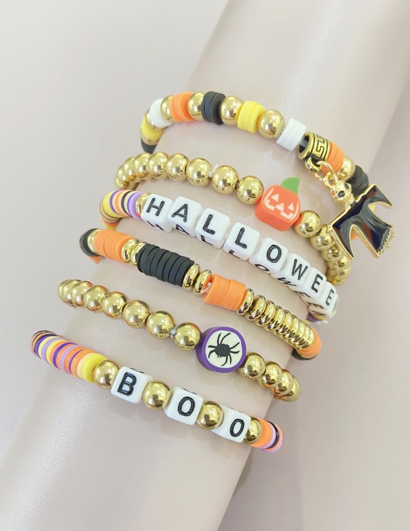 Ensemble de bracelets en perles thème halloween citrouille fantôme_voghion.com