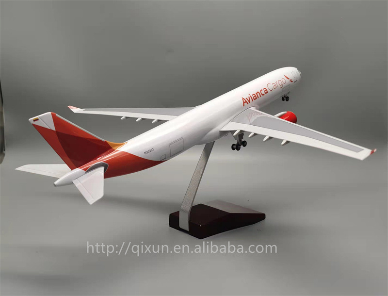 Emirates Scale 1:160 46cm A380 Emirates Modelo de avión de simulación ligera