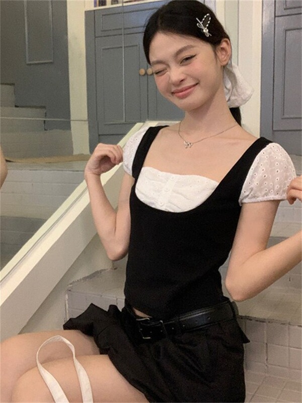 1*1 Customizable Black Lace Fake Two-Piece Short-Sleeve T-Shirt for Women, Summer Slim Fit, Slimming Puff Sleeve, Trendy Short Top 1*1 Customizable Black Lace Fake Two-Piece Short-Sleeve T-Shirt for Women, Summer Slim Fit, Slimming Puff Sleeve, Trendy Short Top
