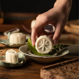 月饼;其他小点心;传统糕点