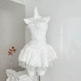 女式针织衫;连衣裙;女式T恤