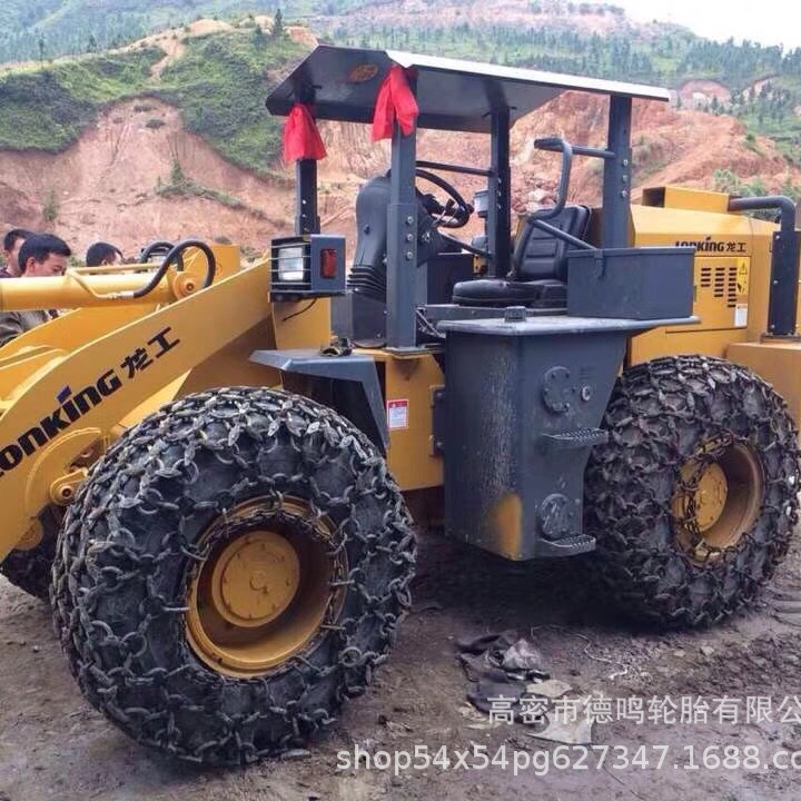 Suministro 9.75-18/1000-20/255/70D406 cadena de protección de neumáticos forjados