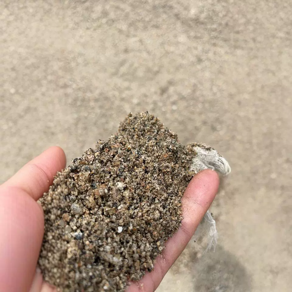 Промытый речной песок для строительства, сушёный универсальный речной песок, песок для строительных материалов, выгодная цена, добро пожаловать.