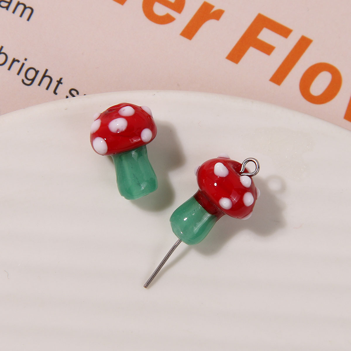 3g Weight Beads Jewelry Making Type 16*12mm Jewelry Making Size DIY Jewelry Accessories Classification 1 Piece Quantity glass Material Mushroom Pattern Polishing Design Casual, Sweet, Simple Style Style 1 Piece 16*12mm Glass Mushroom Beads 17