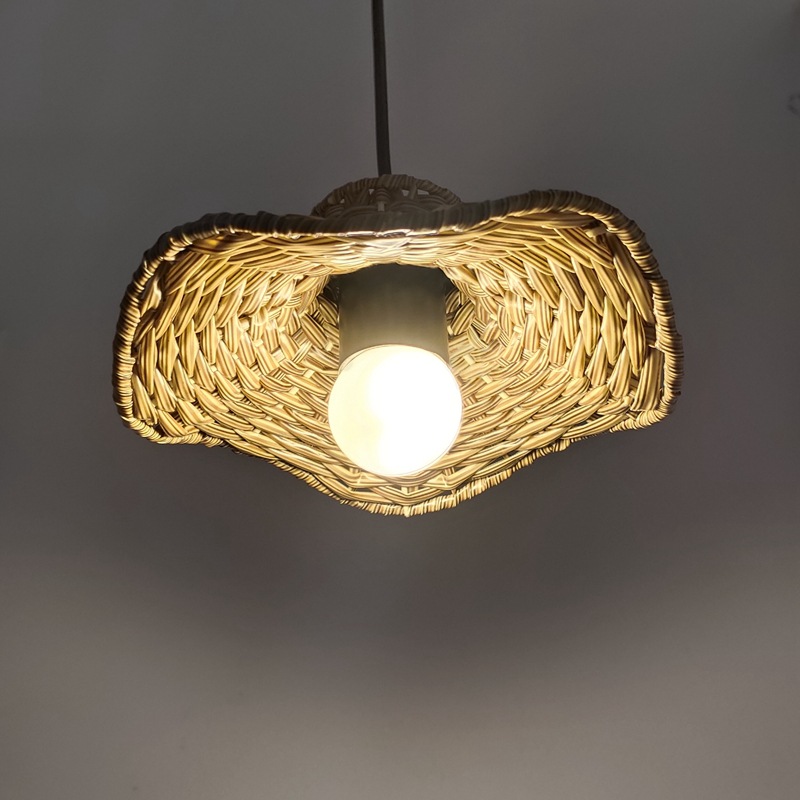 Industrial style creative chandelier, American retro style bar, homestay, tea room decorative chandelier, corridor, hallway, balcony chandelier