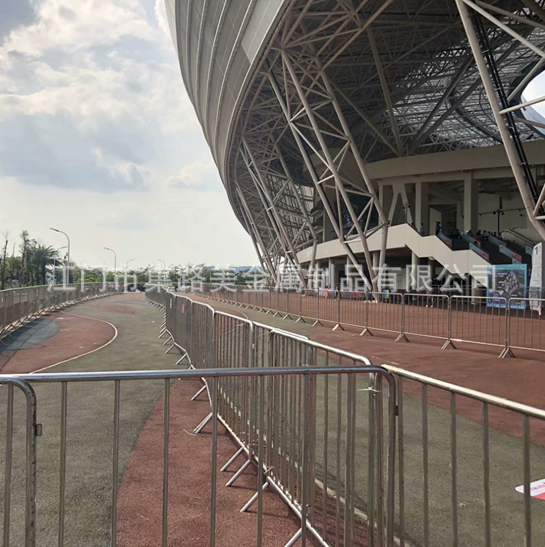 不锈钢铁马201.304 可移动铁马 安全防护隔离护栏 现货厂家直供