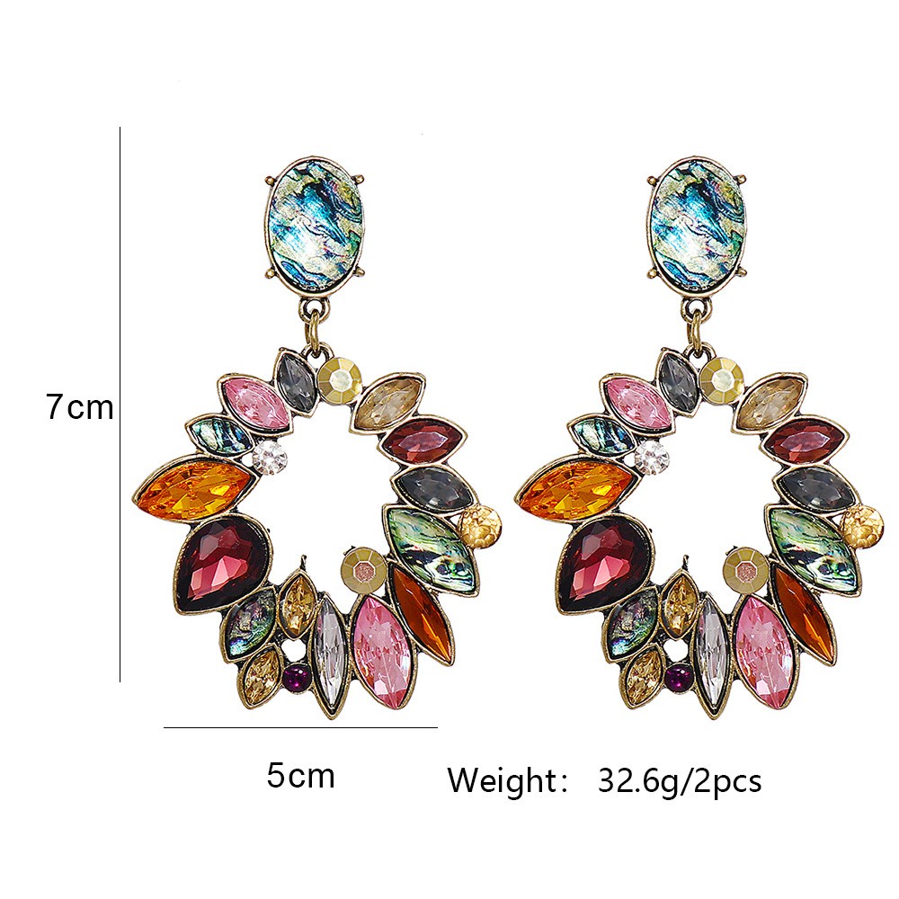 European And American New All-match Alloy Diamond-studded Geometric Retro Earrings Foreign Trade Wholesale display picture 1