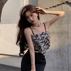 Summer V-Neck Tank Top for Women, Summer Innerwear Design, Retro Style 2023 New Arrival, Versatile Top, Wearable, Chic Trendy