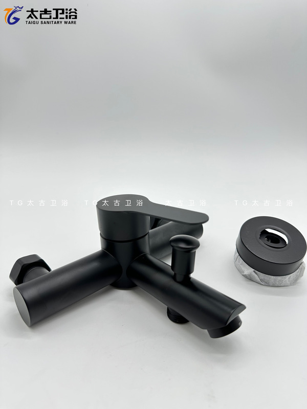 Factory 304 stainless steel shower faucet Black hot and cold mixing valve bathtub Black Pearl triple shower faucet Factory 304 stainless steel shower faucet Black hot and cold mixing valve bathtub Black Pearl triple shower faucet