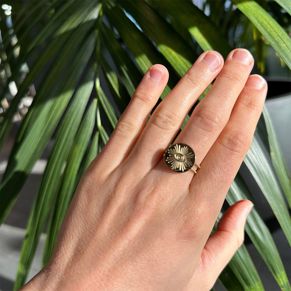 Hot selling Handjewelry Devil Evil Eye Round Personalized Fashion Women's Ring Simple_voghion.com