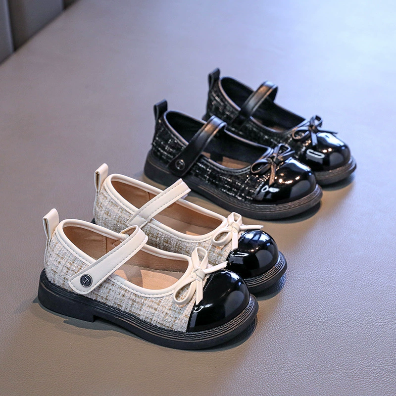 Кожаные туфли для девочек Весна и Осень 2025 Корейская версия средней и средней детской девочки сокровище Xiao Xiangfeng мягкая подошва черные туфли для детей-принцесс