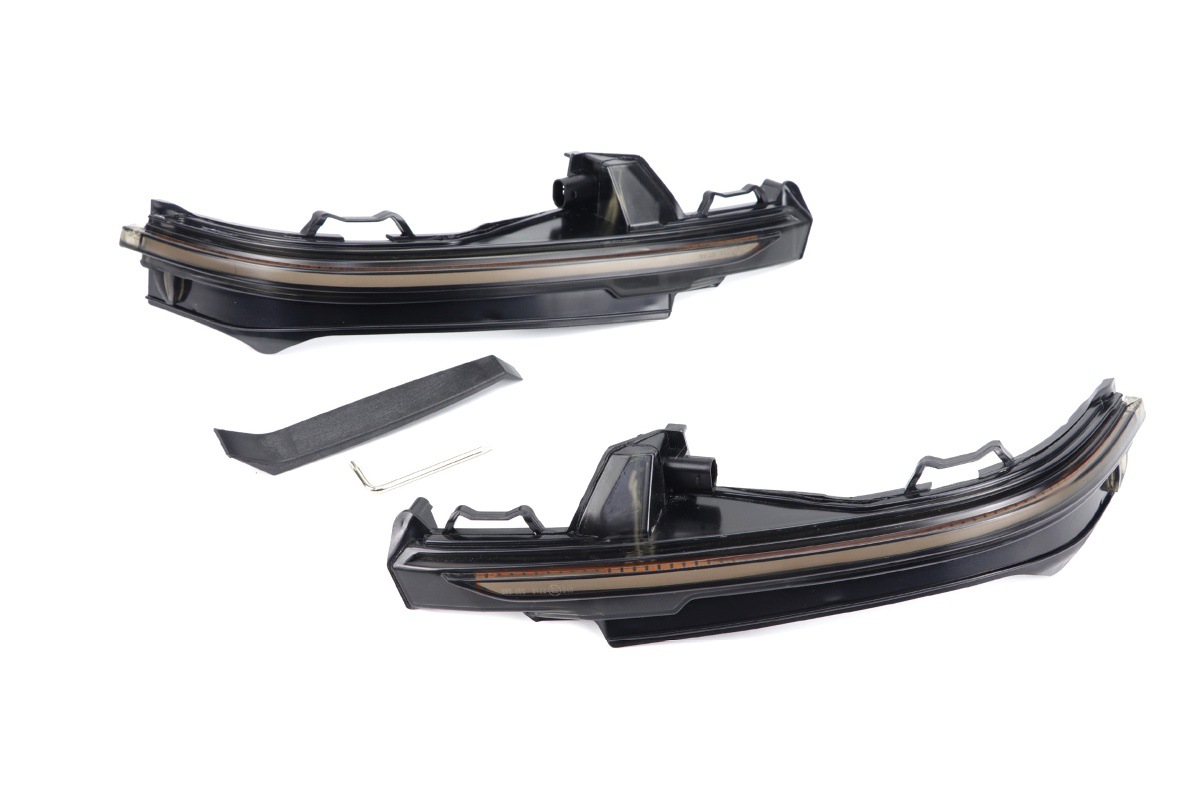 Dynamic Smoked Black Rearview Mirror LED Turn Signal for Audi Q5 FY Q7 4M