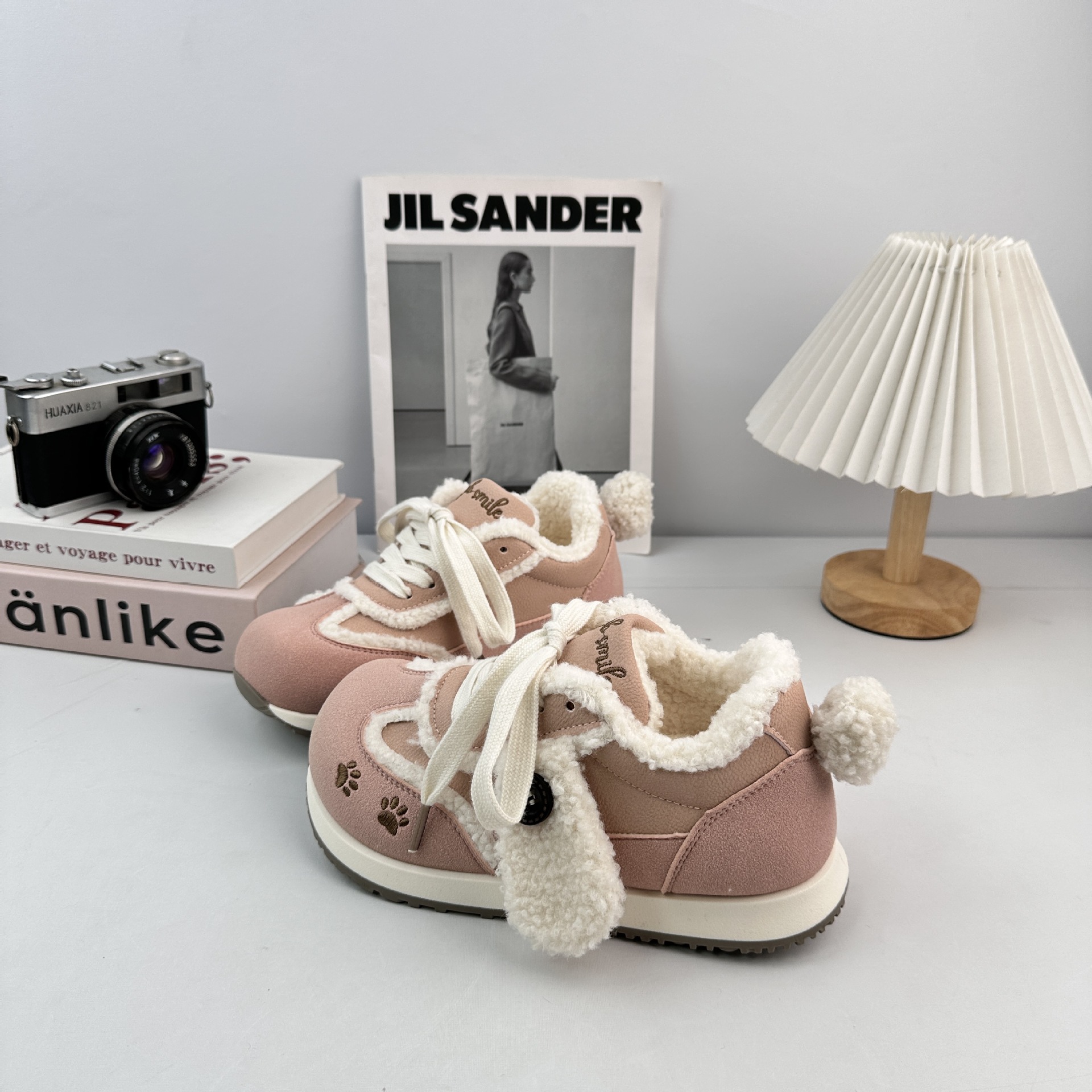 Farwave nicho de moda retro calentamiento Gump zapatos de invierno 2025 zapatos de capacitación de invierno de lana gruesa zapatos de algodón 2825M