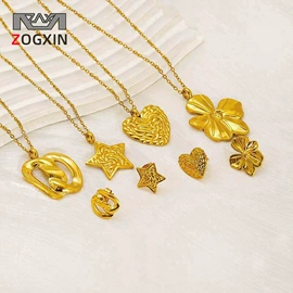 耳环;项链;耳钉