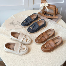 女童小皮鞋2025潮春秋季新新款女孩子豆豆鞋宝宝时尚软底休闲单鞋