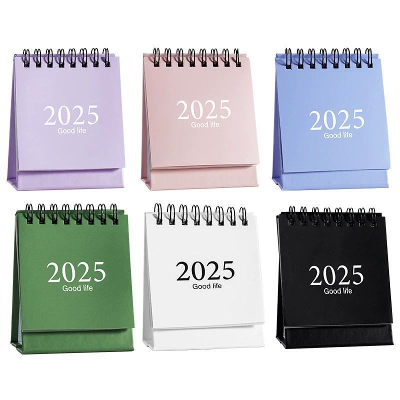 Небольшой настольный календарь на 2025 год