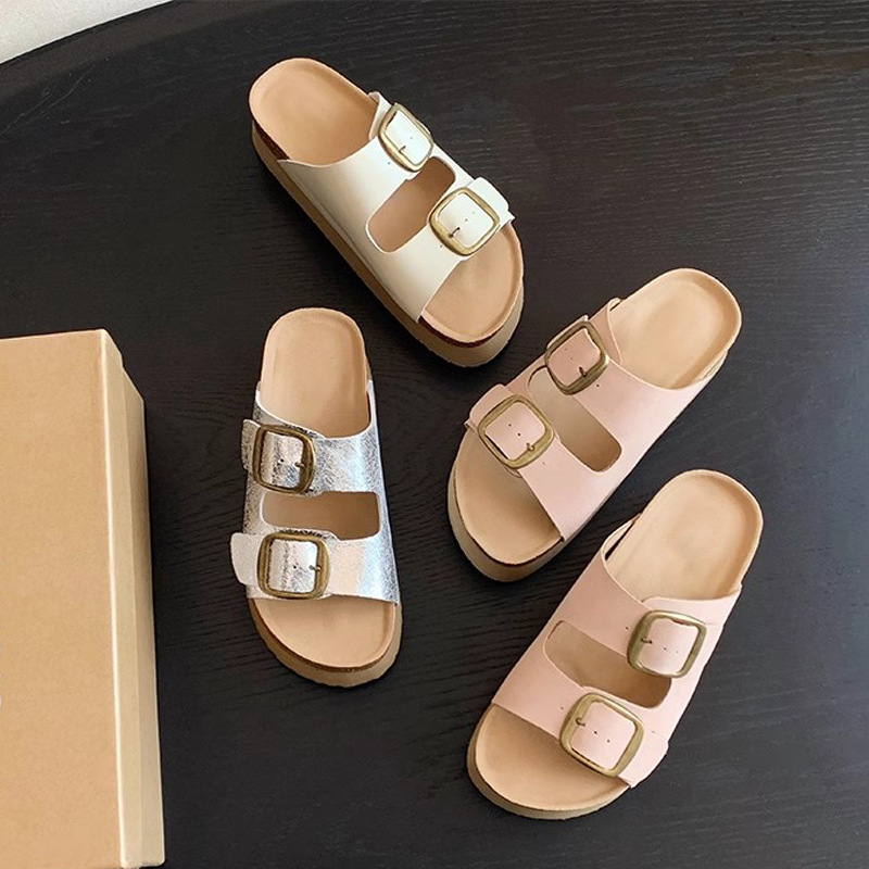 Nuevo retro doble hebilla de grapas de madres, zapatillas de playa elevadas, zapatillas de verano para mujeres