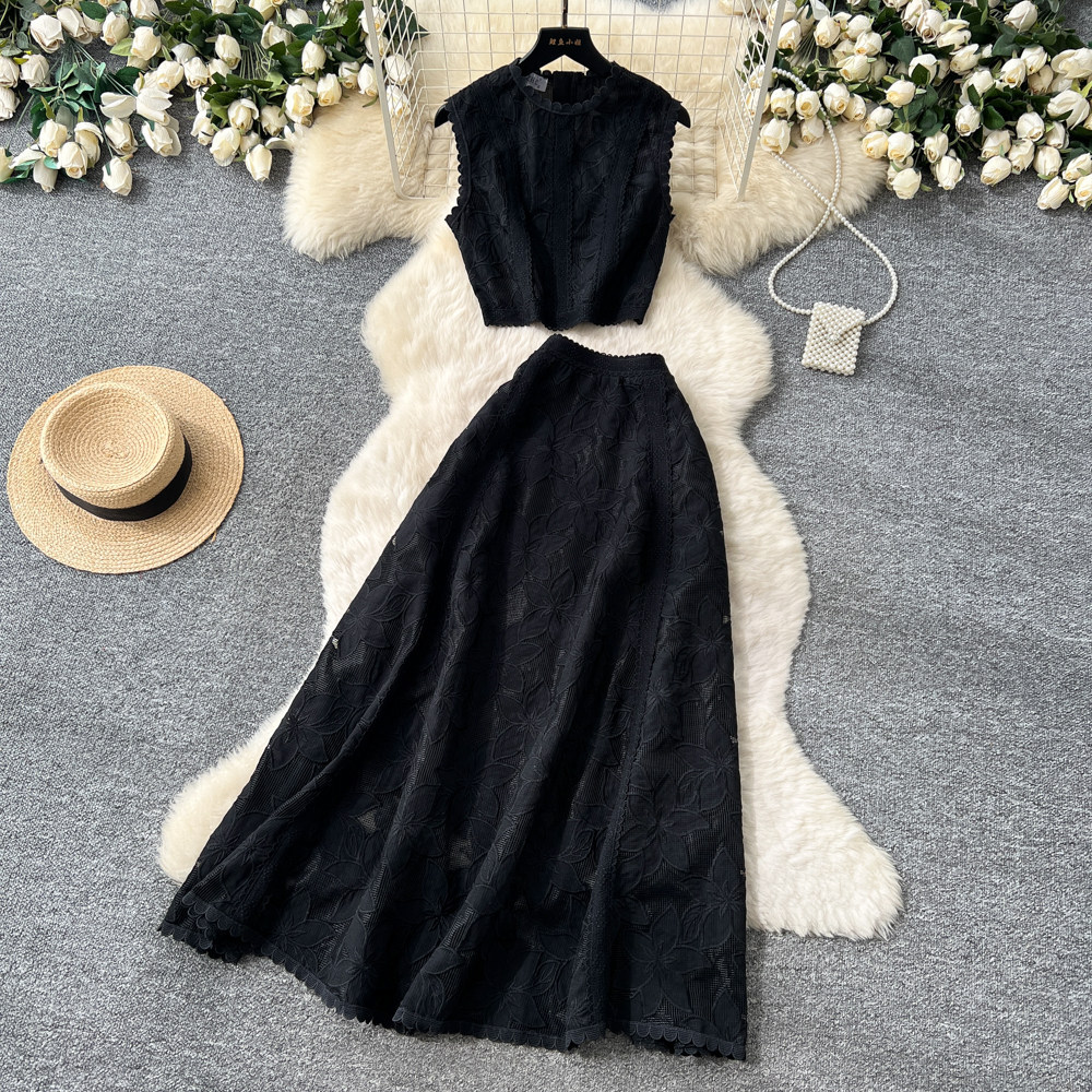 French Style Lace Openwork Two Piece Vest And Skirt Set Elegant_voghion.com