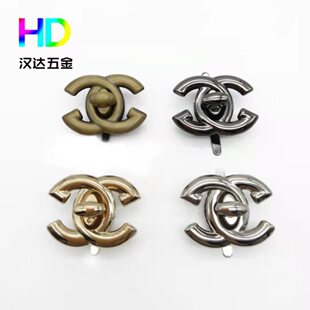 ����������pC�i�� Ů��ǰ���Q�i С���LŮ�������i��