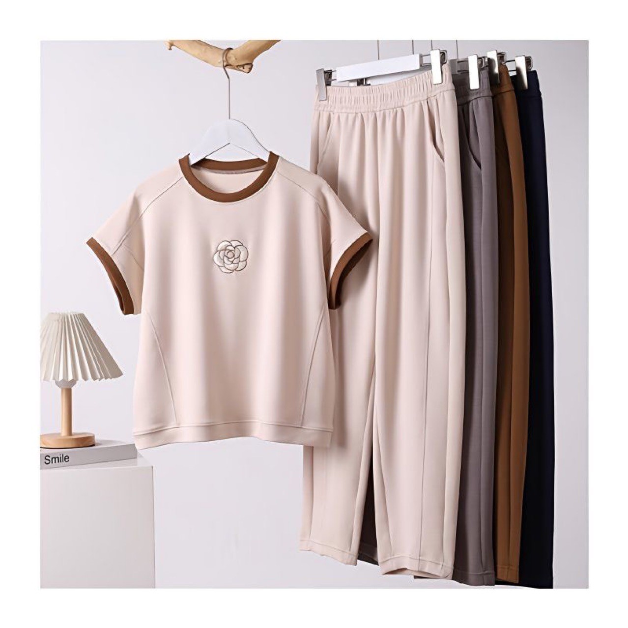 Huaxi Hyaluronic Acid 스포츠 세트 스킨 케어 등급 반팔 동백 젤리 세트 캐주얼 고기 커버 클래식 투피스 세트